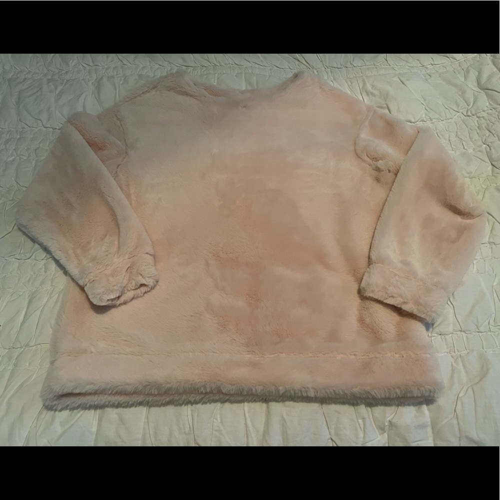 H&M Faux Fur Powder Pink Top S